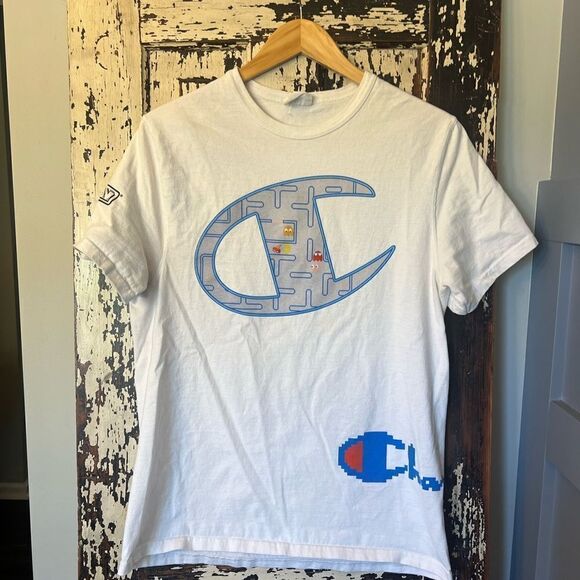 Champion Other - PAC-Man arcade game Champion size medium unisex T-shirt.